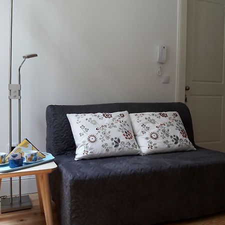 Oporto Cosy Apartment At Alegria Exterior photo